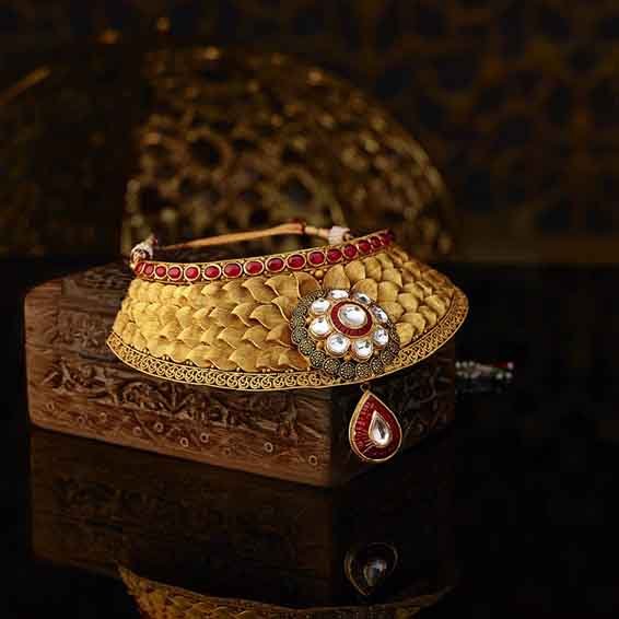 Trinity Gold bangle